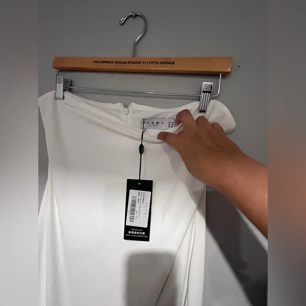 Club L London White Strapless Bodycon Dress - Picture 4 of 6